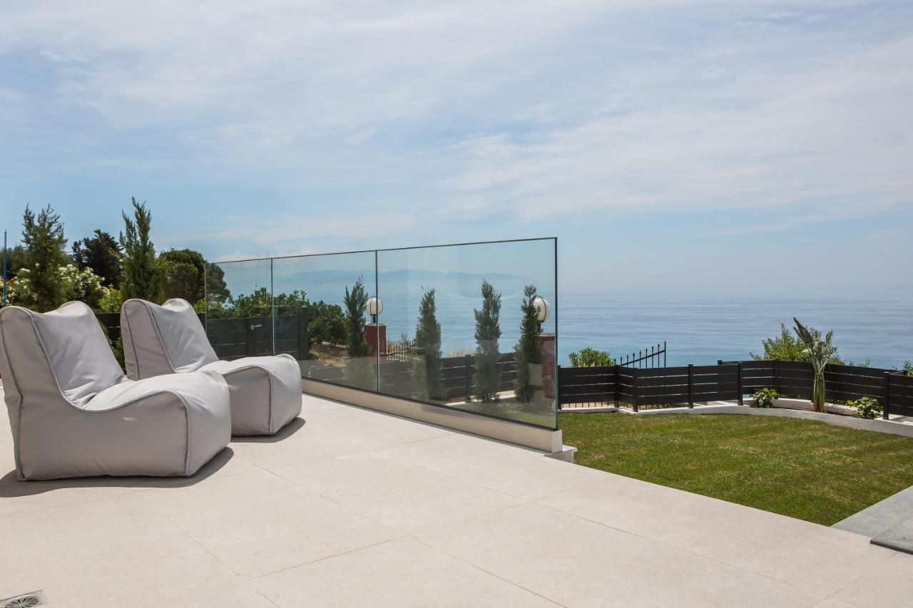 Mystique View Villas Lourdata  Extérieur photo