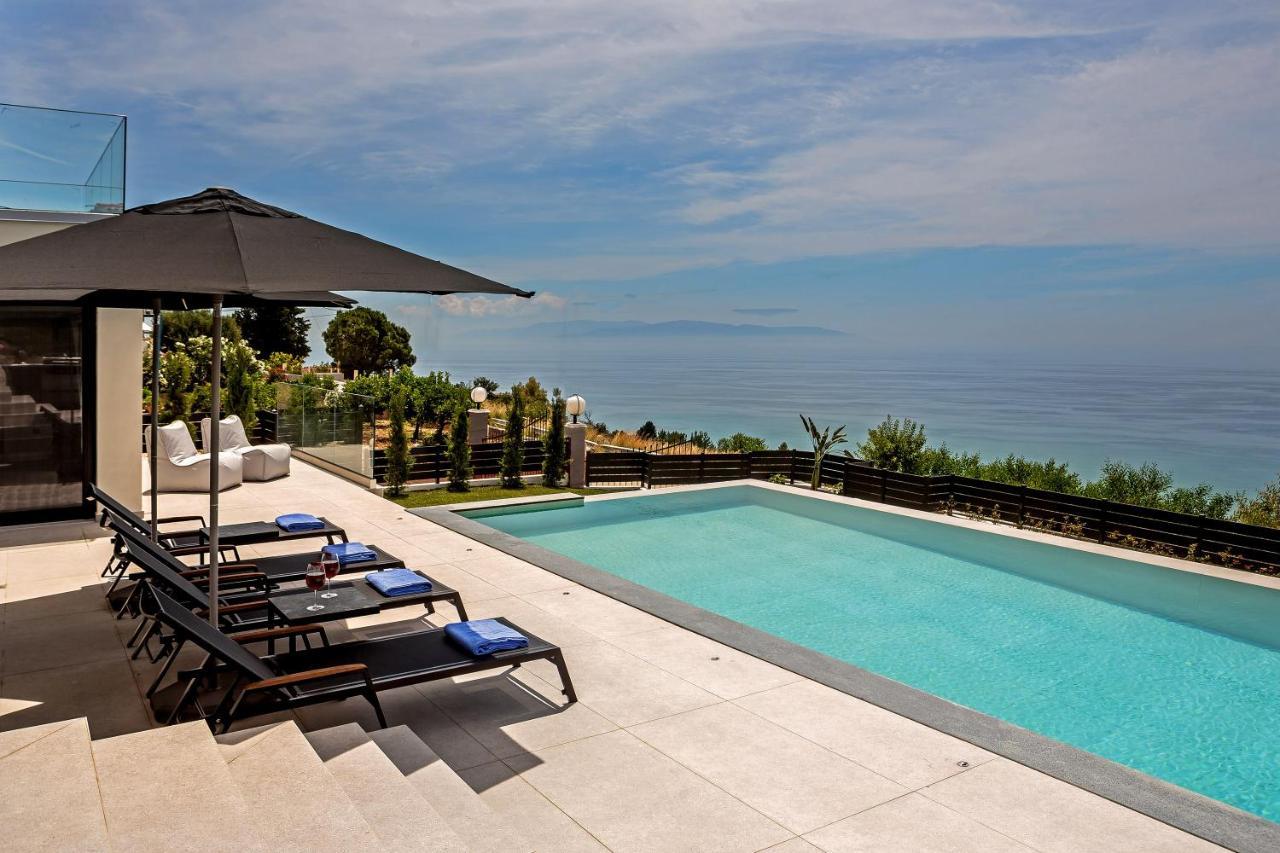 Mystique View Villas Lourdata  Extérieur photo